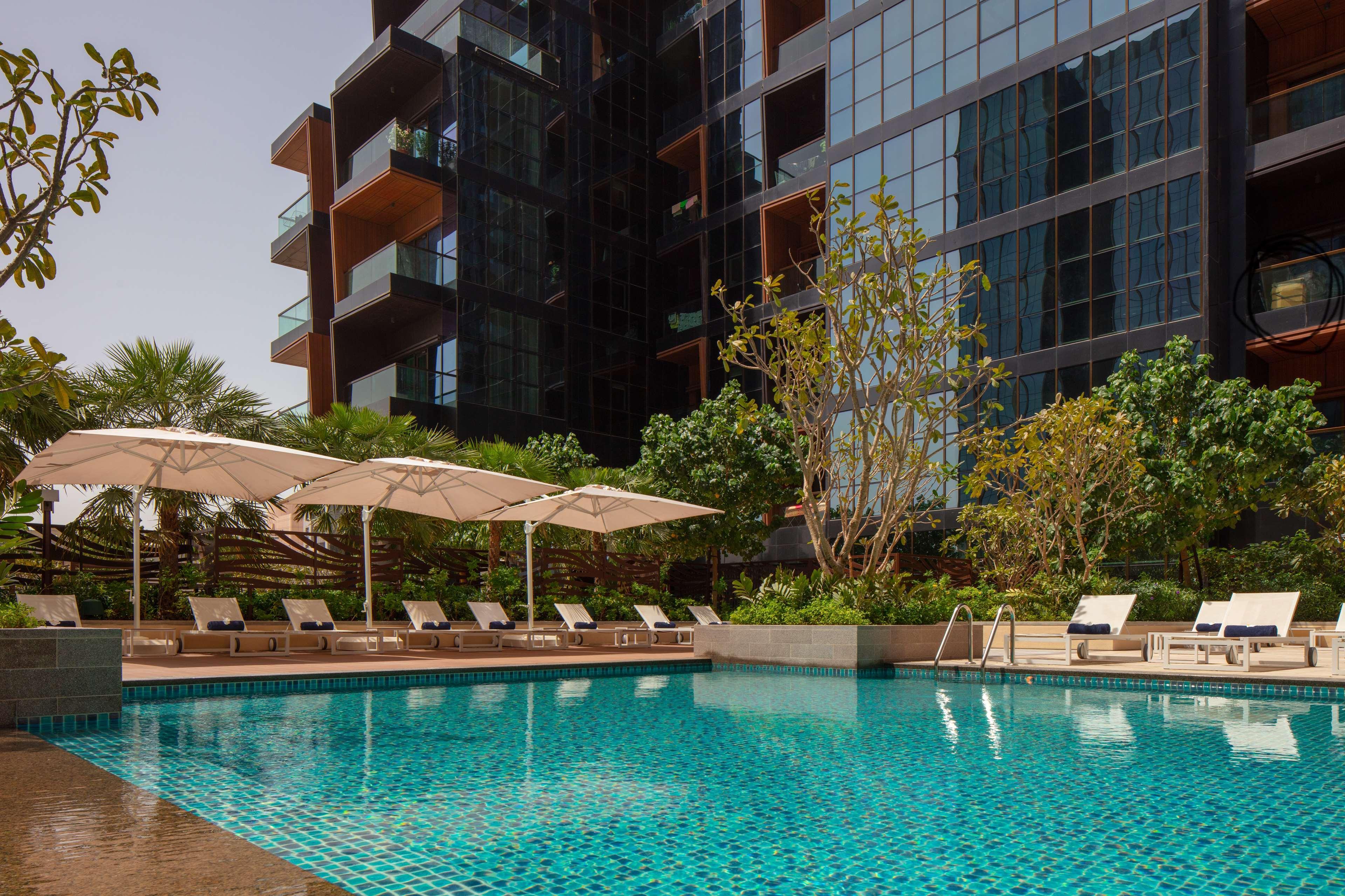 Doubletree By Hilton Hotel And Residences Dubai - Al Barsha Zewnętrze zdjęcie
