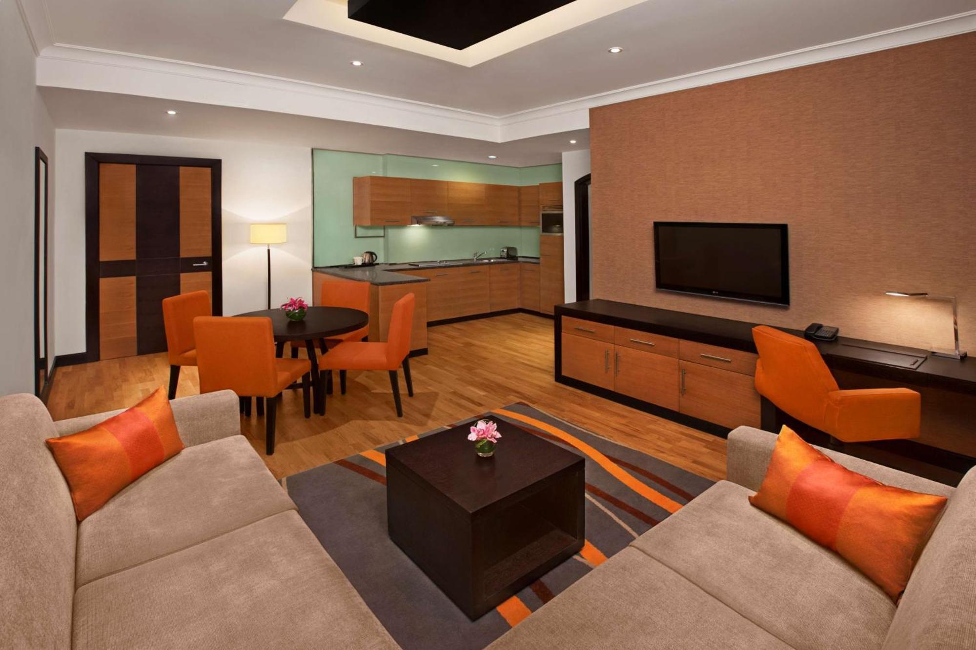 Doubletree By Hilton Hotel And Residences Dubai - Al Barsha Zewnętrze zdjęcie