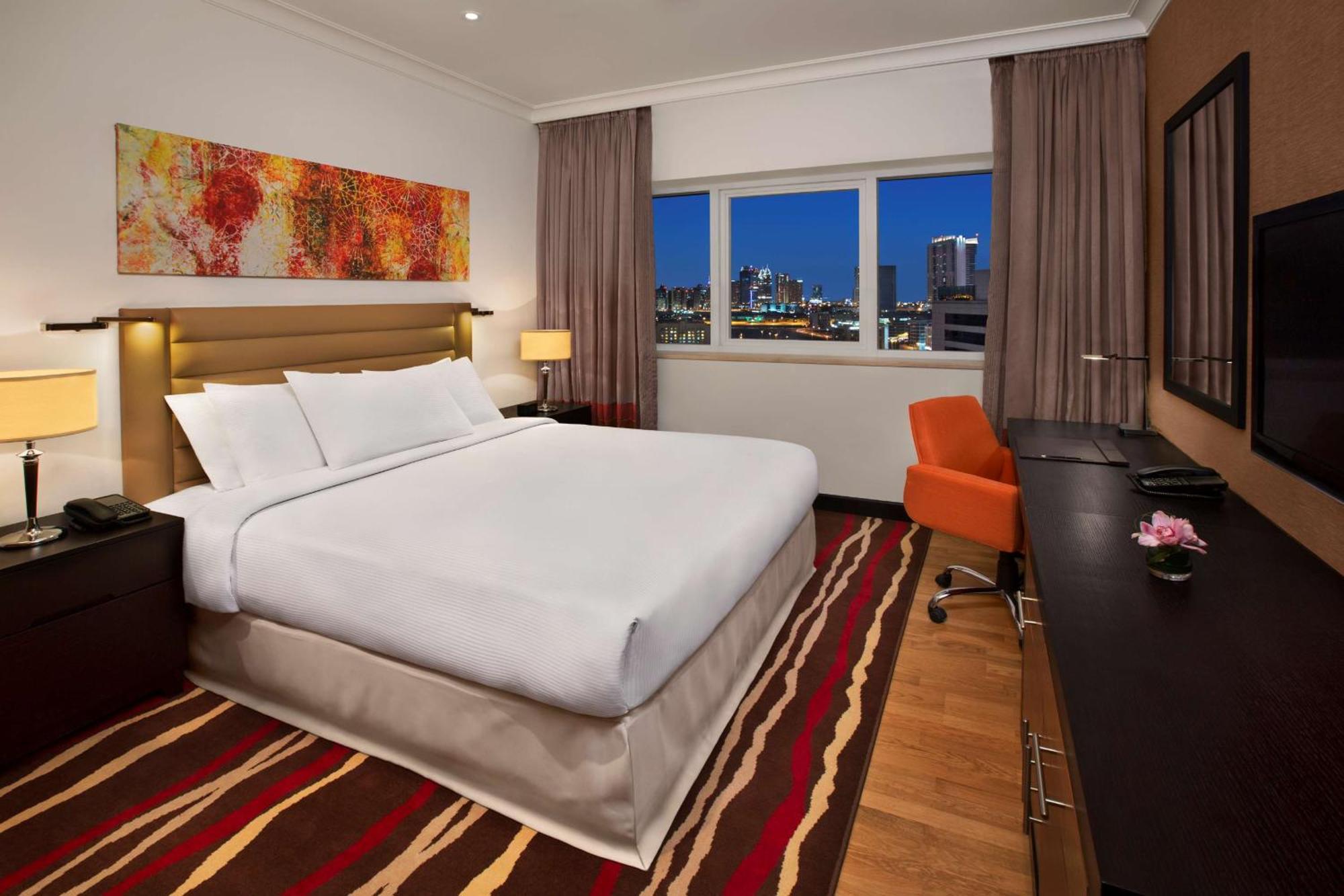 Doubletree By Hilton Hotel And Residences Dubai - Al Barsha Zewnętrze zdjęcie