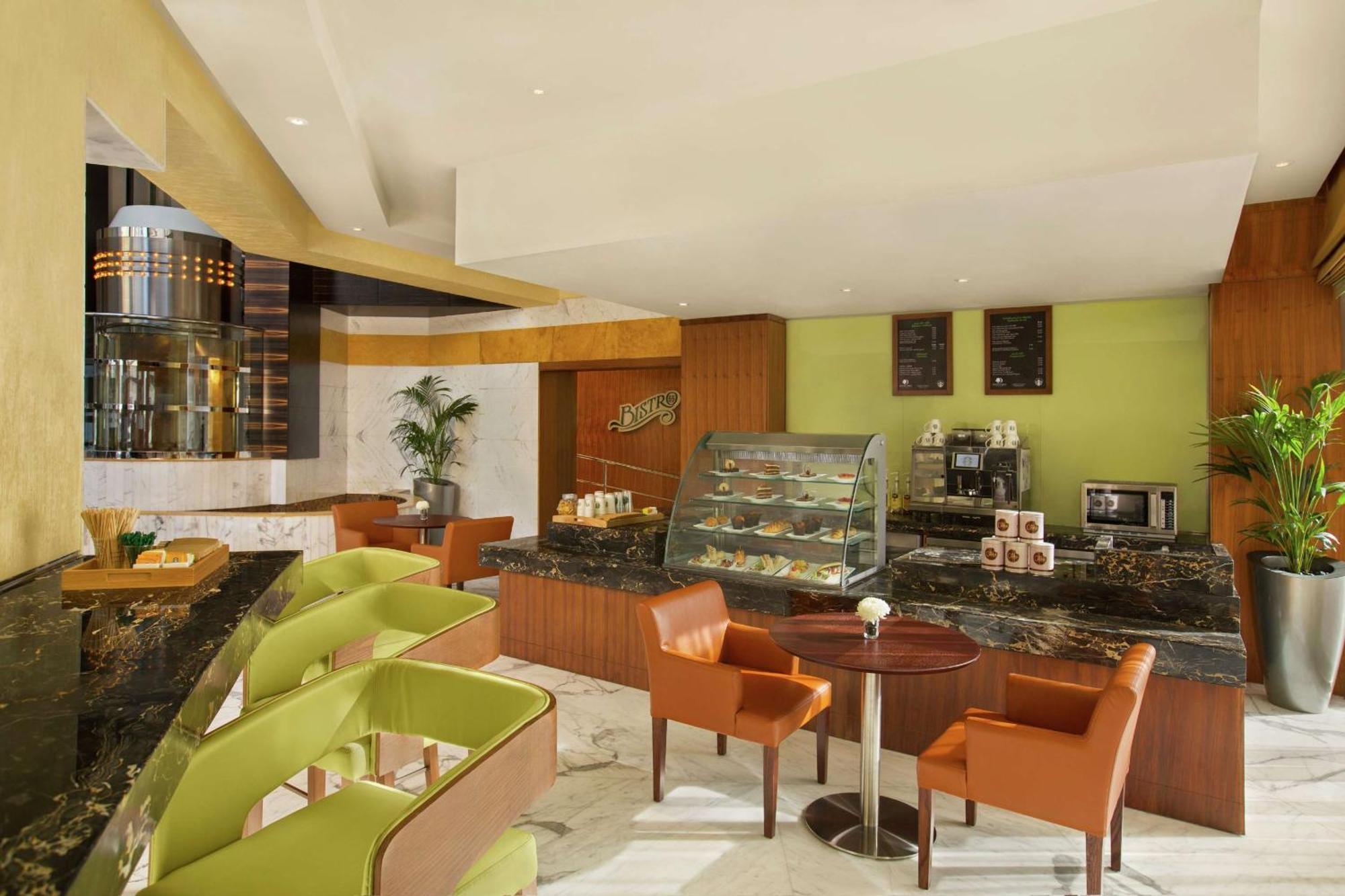 Doubletree By Hilton Hotel And Residences Dubai - Al Barsha Zewnętrze zdjęcie